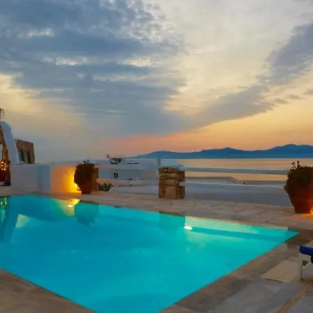 Bianco Mare Villa *
